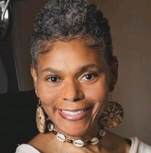 Meet your Posher, Sharon